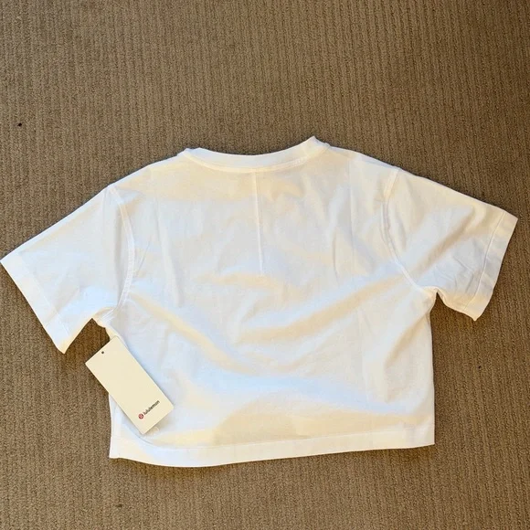 Lululemon Athletica White Short Sleeve Tee - Picture 3 of 6